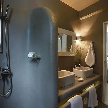 Amalgam Homes Mykonos Kalafatis