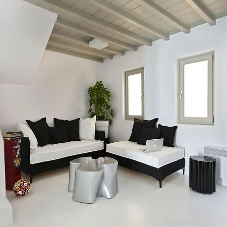 Amalgam Homes Mykonos Kalafatis