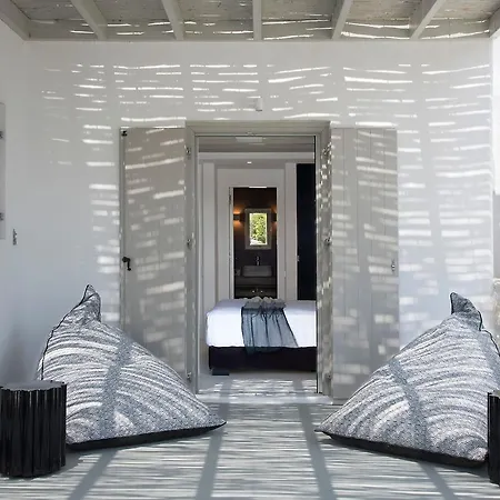 Amalgam Homes Mykonos Kalafatis