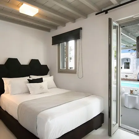 Amalgam Homes Mykonos Villa Kalafatis